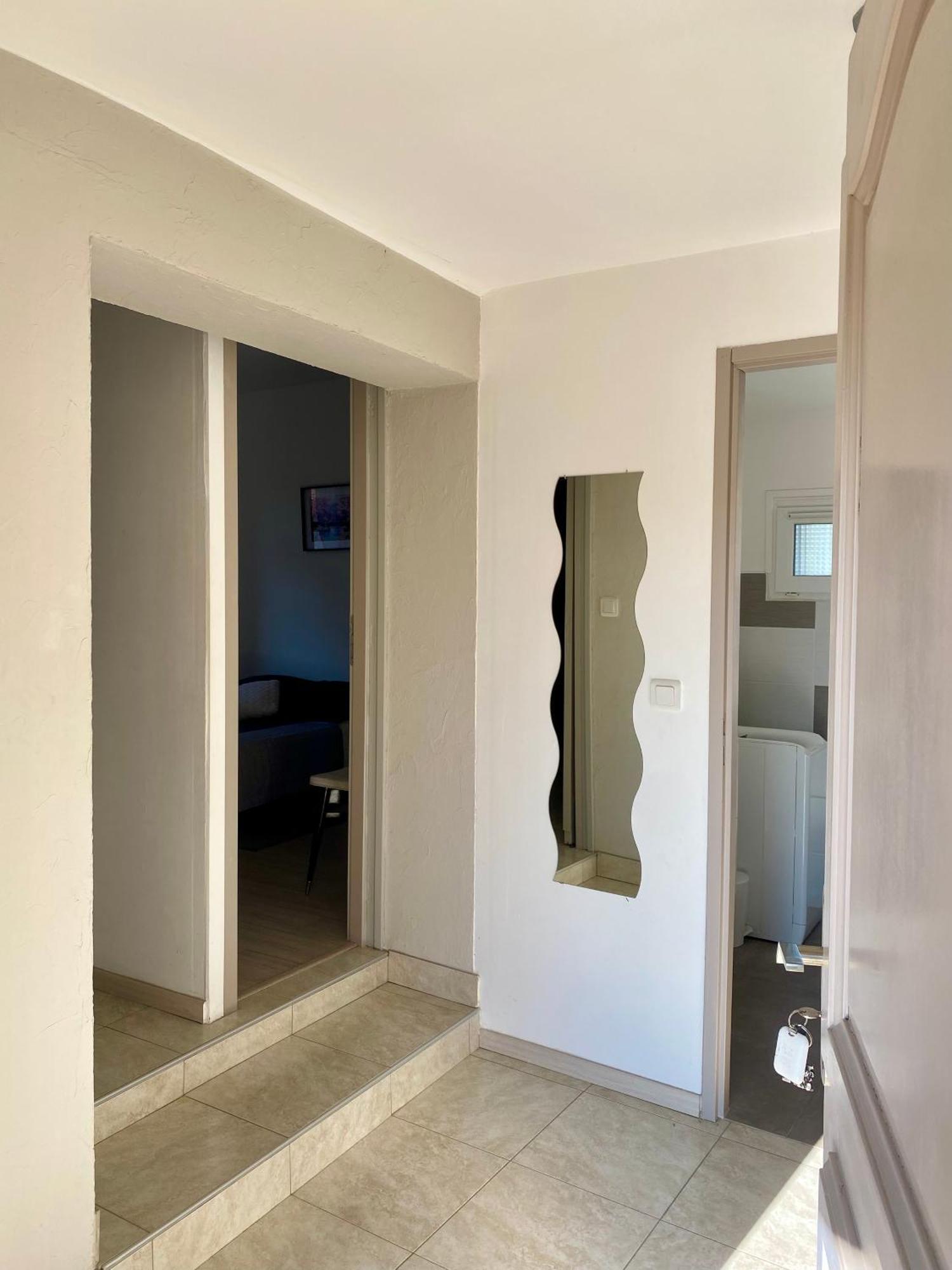 Le Micocoulier Apartment La Crau Ngoại thất bức ảnh